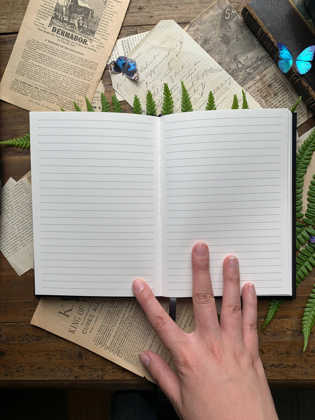 The Grimoire - B6 vegan lined notebook, 120gsm ivory paper: Silver