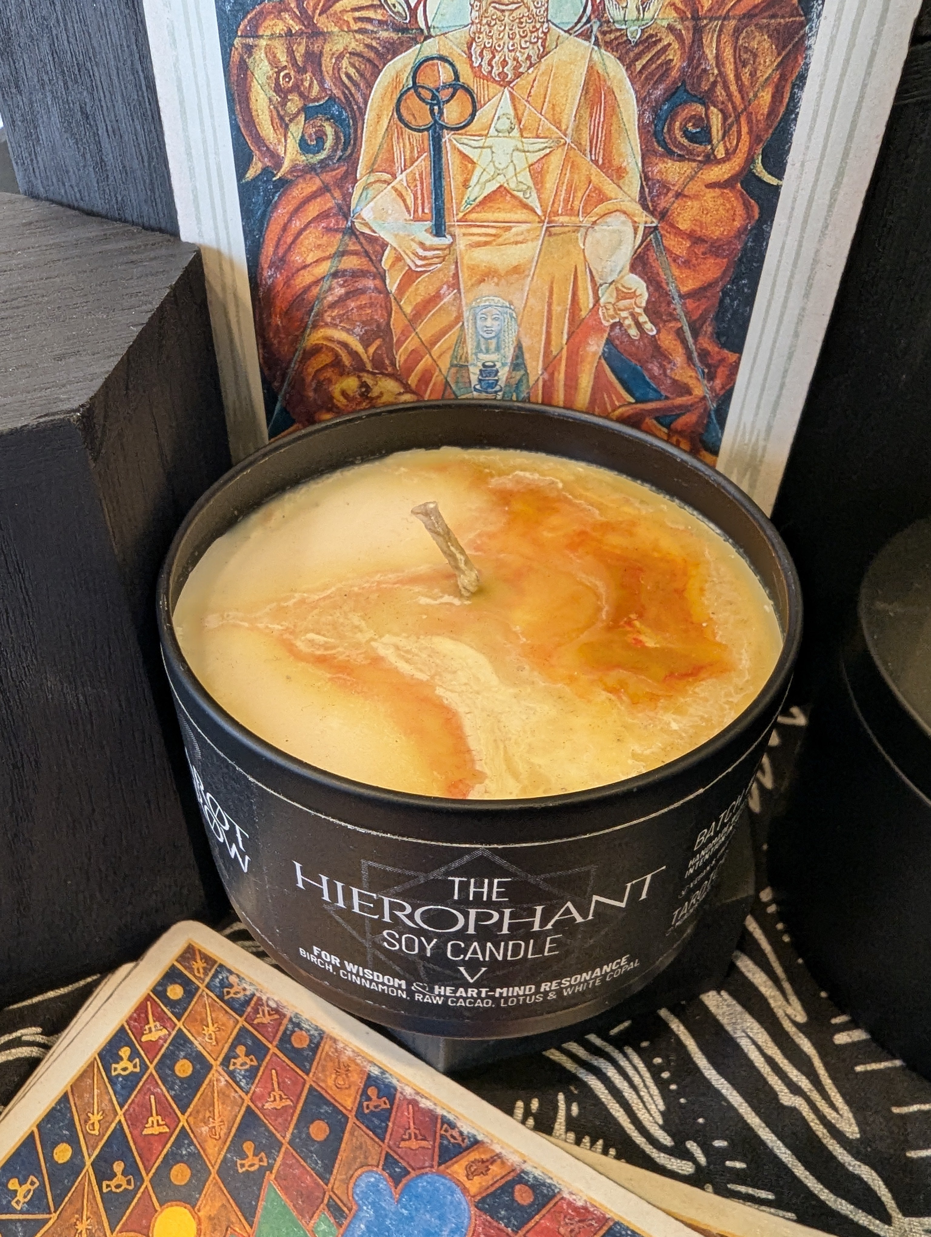 The Hierophant Candle - V