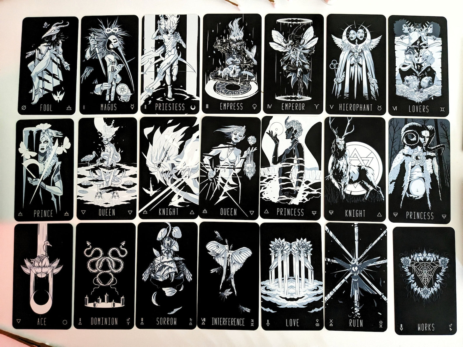 Wayward Dark Tarot Deck